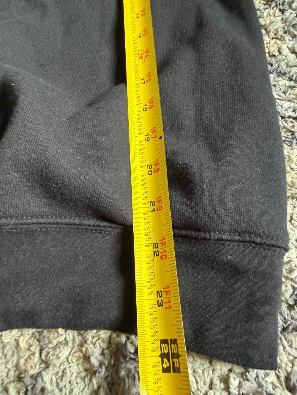 Vtg. Chicago White Sox Black Crewneck Sweatshirt MLB Baseball Size Sm.